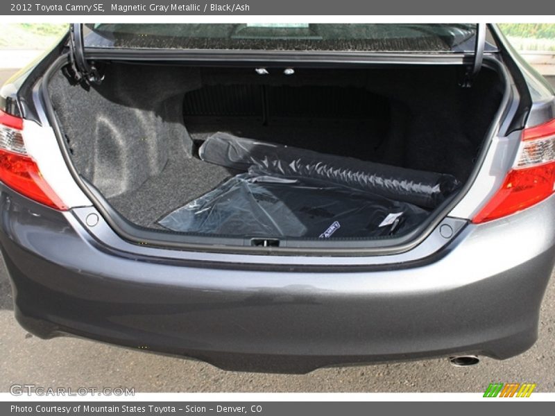 Magnetic Gray Metallic / Black/Ash 2012 Toyota Camry SE