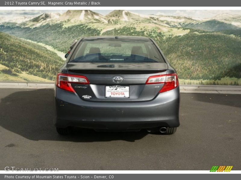 Magnetic Gray Metallic / Black 2012 Toyota Camry SE