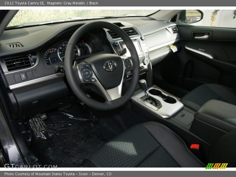 Magnetic Gray Metallic / Black 2012 Toyota Camry SE