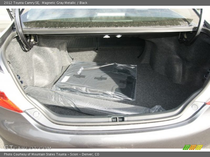 Magnetic Gray Metallic / Black 2012 Toyota Camry SE