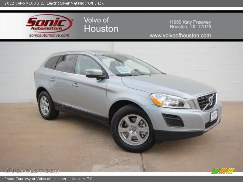 Electric Silver Metallic / Off Black 2012 Volvo XC60 3.2