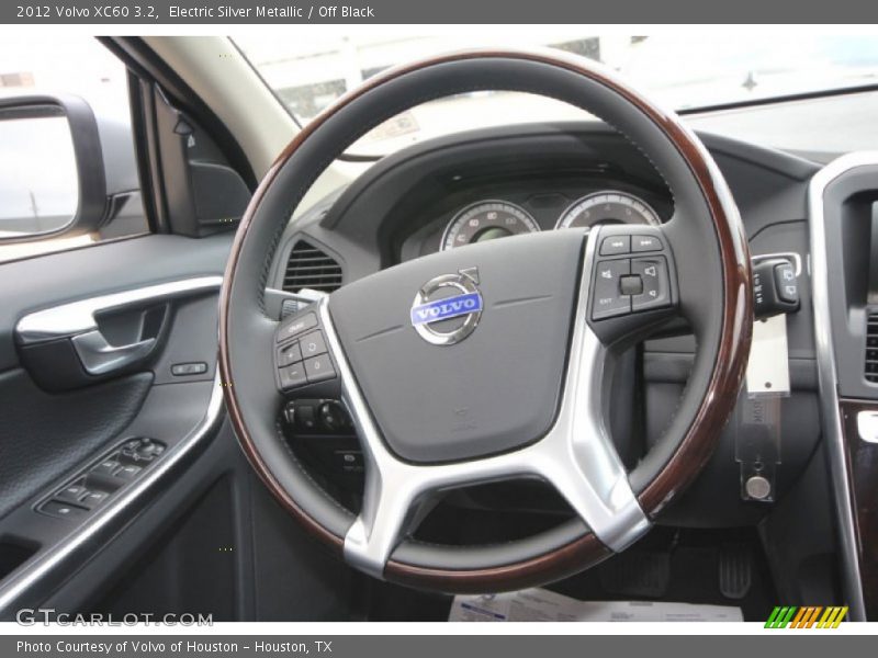 Electric Silver Metallic / Off Black 2012 Volvo XC60 3.2