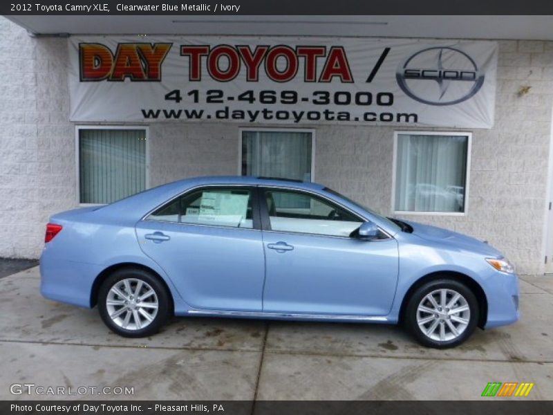 Clearwater Blue Metallic / Ivory 2012 Toyota Camry XLE