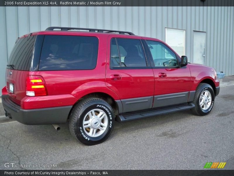 Redfire Metallic / Medium Flint Grey 2006 Ford Expedition XLS 4x4