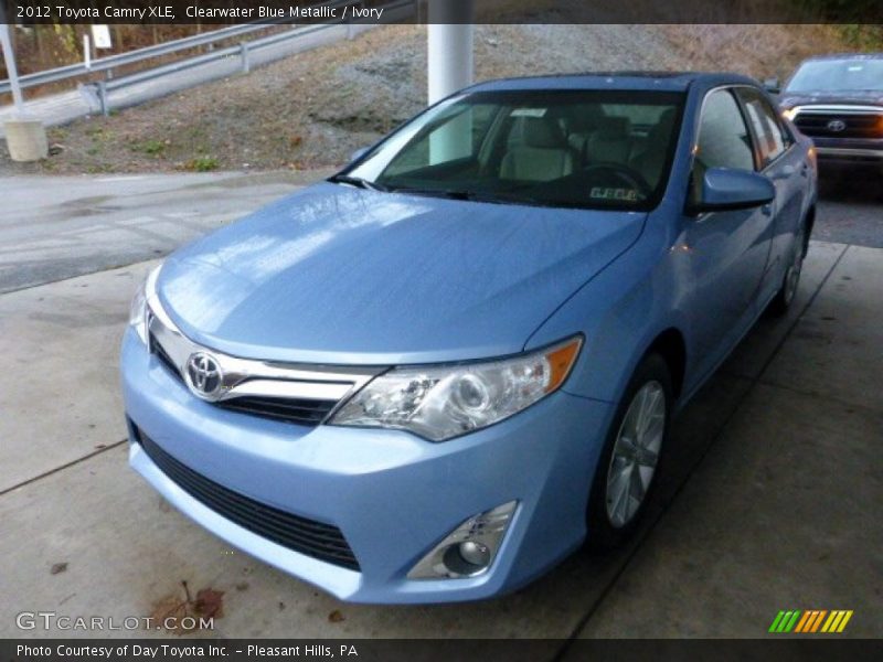 Clearwater Blue Metallic / Ivory 2012 Toyota Camry XLE