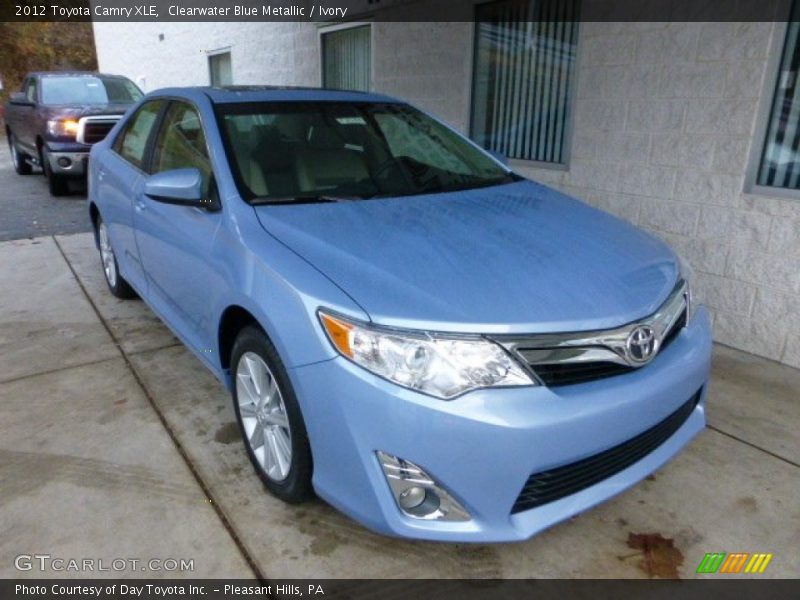 Clearwater Blue Metallic / Ivory 2012 Toyota Camry XLE