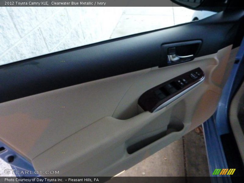 Clearwater Blue Metallic / Ivory 2012 Toyota Camry XLE