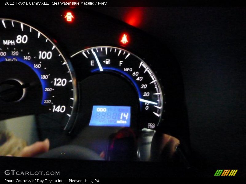 Clearwater Blue Metallic / Ivory 2012 Toyota Camry XLE