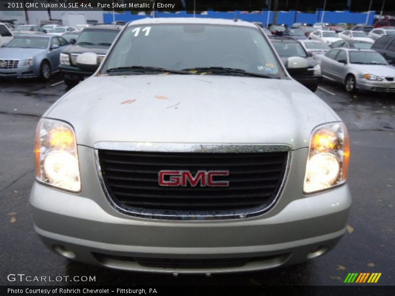 Pure Silver Metallic / Ebony 2011 GMC Yukon XL SLE 4x4