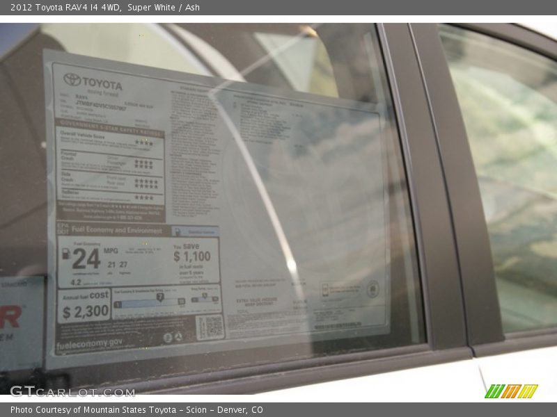 Super White / Ash 2012 Toyota RAV4 I4 4WD