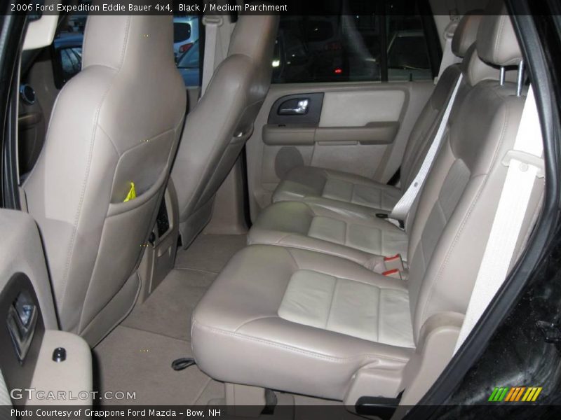 Black / Medium Parchment 2006 Ford Expedition Eddie Bauer 4x4