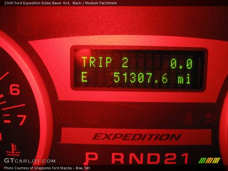 Black / Medium Parchment 2006 Ford Expedition Eddie Bauer 4x4