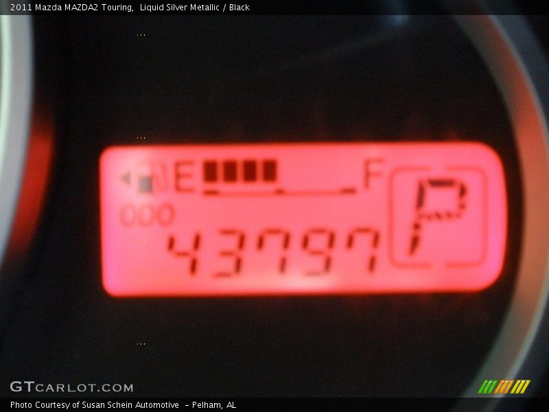 Liquid Silver Metallic / Black 2011 Mazda MAZDA2 Touring