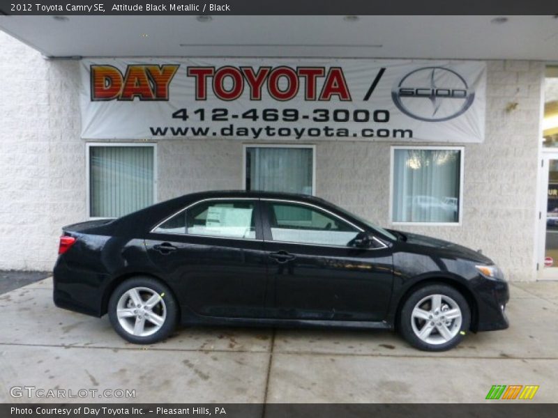 Attitude Black Metallic / Black 2012 Toyota Camry SE