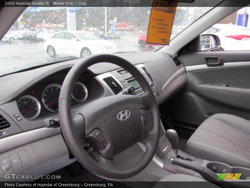 Willow Gray / Gray 2009 Hyundai Sonata SE