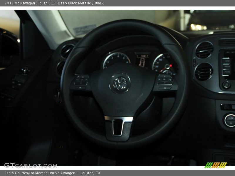 Deep Black Metallic / Black 2013 Volkswagen Tiguan SEL