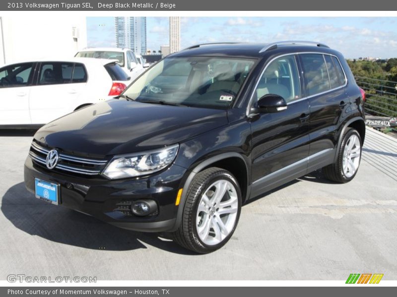 Deep Black Metallic / Beige 2013 Volkswagen Tiguan SEL