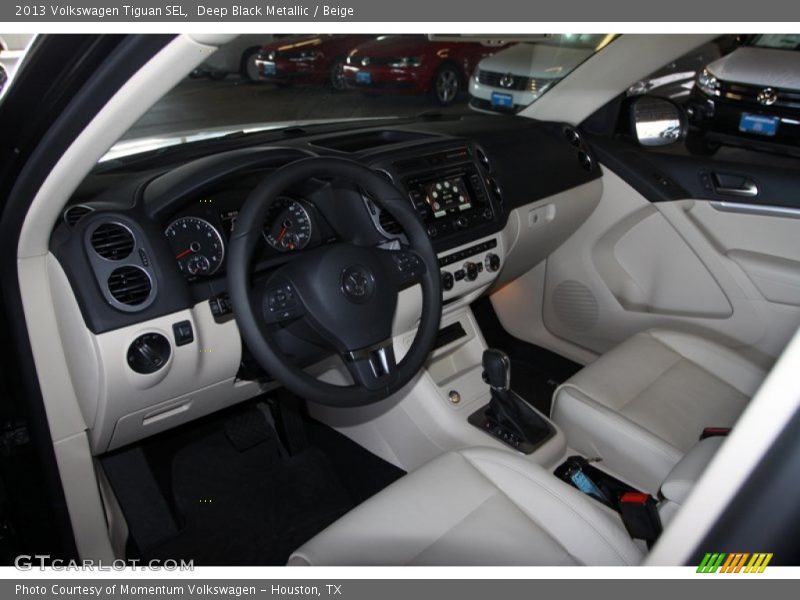 Deep Black Metallic / Beige 2013 Volkswagen Tiguan SEL
