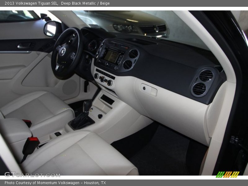 Deep Black Metallic / Beige 2013 Volkswagen Tiguan SEL