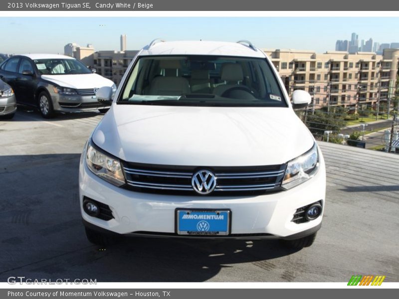 Candy White / Beige 2013 Volkswagen Tiguan SE