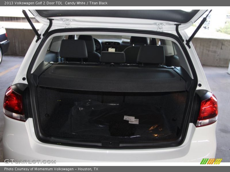 Candy White / Titan Black 2013 Volkswagen Golf 2 Door TDI