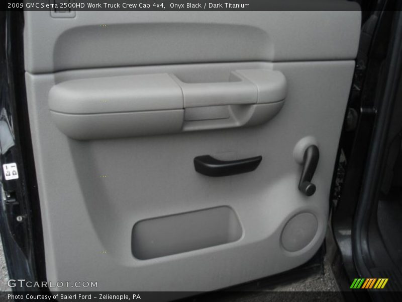 Onyx Black / Dark Titanium 2009 GMC Sierra 2500HD Work Truck Crew Cab 4x4