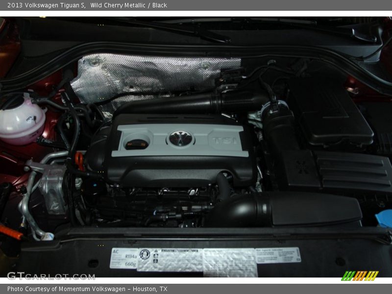 Wild Cherry Metallic / Black 2013 Volkswagen Tiguan S