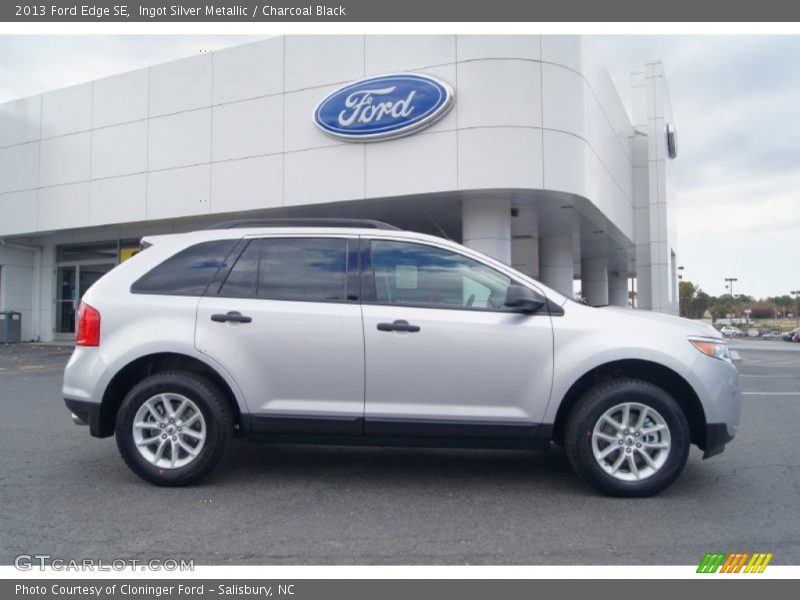 Ingot Silver Metallic / Charcoal Black 2013 Ford Edge SE