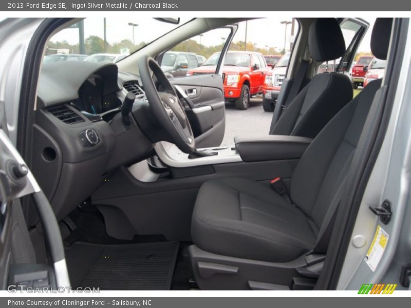 Ingot Silver Metallic / Charcoal Black 2013 Ford Edge SE