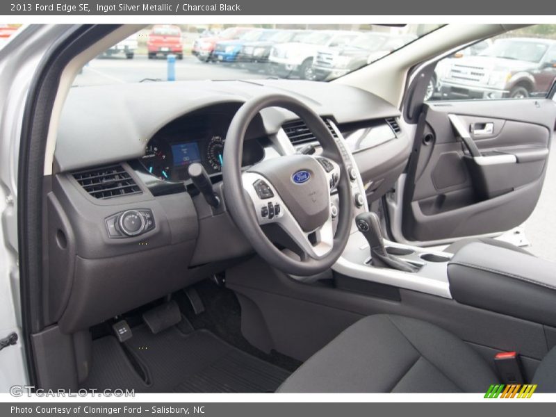 Ingot Silver Metallic / Charcoal Black 2013 Ford Edge SE