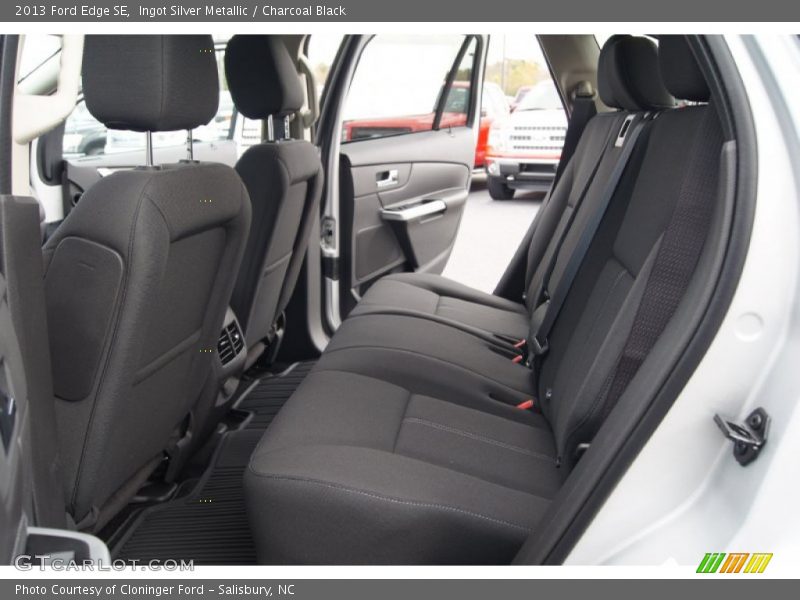 Ingot Silver Metallic / Charcoal Black 2013 Ford Edge SE
