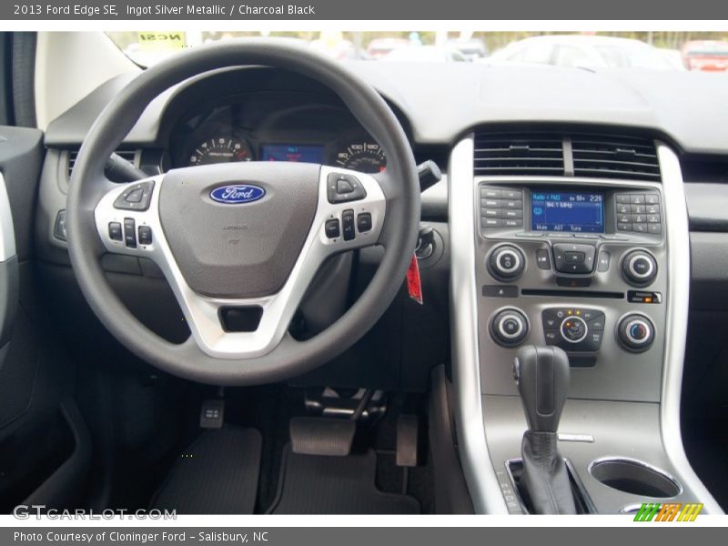 Ingot Silver Metallic / Charcoal Black 2013 Ford Edge SE