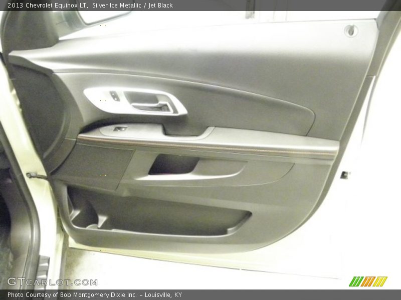 Silver Ice Metallic / Jet Black 2013 Chevrolet Equinox LT