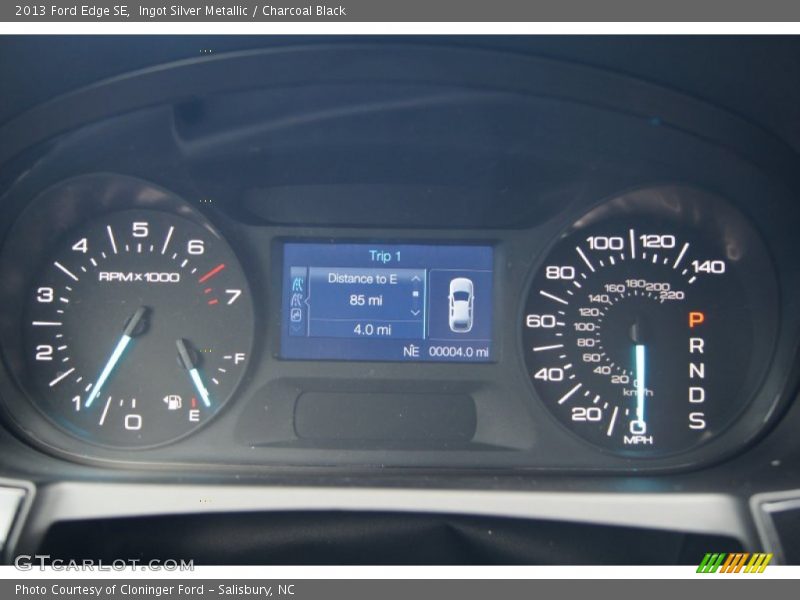 Ingot Silver Metallic / Charcoal Black 2013 Ford Edge SE