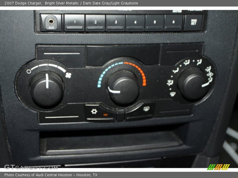 Bright Silver Metallic / Dark Slate Gray/Light Graystone 2007 Dodge Charger