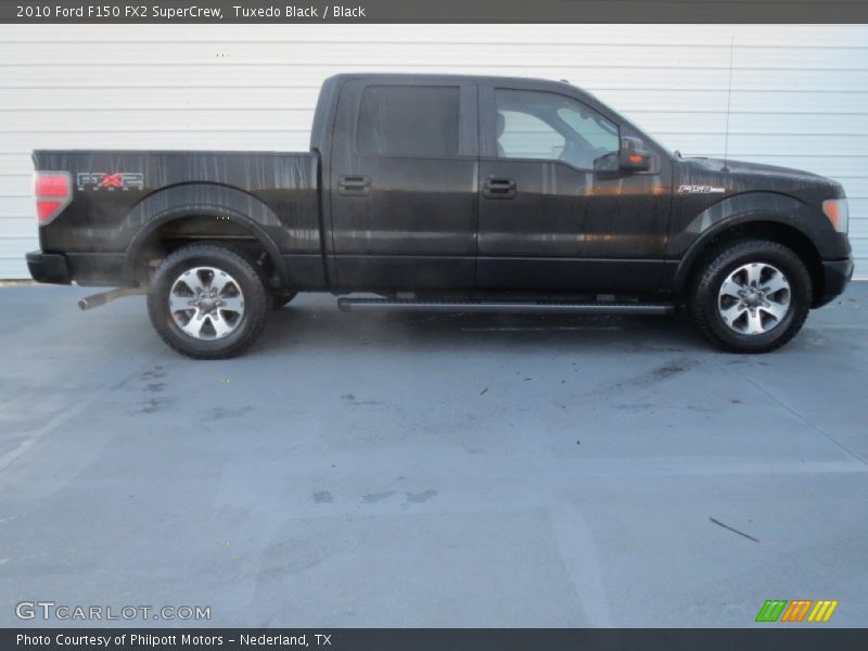 Tuxedo Black / Black 2010 Ford F150 FX2 SuperCrew