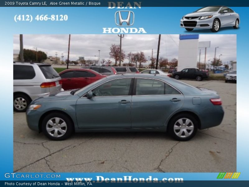 Aloe Green Metallic / Bisque 2009 Toyota Camry LE