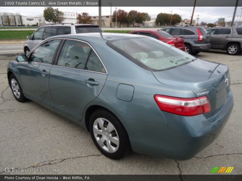 Aloe Green Metallic / Bisque 2009 Toyota Camry LE