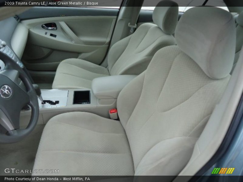 Aloe Green Metallic / Bisque 2009 Toyota Camry LE