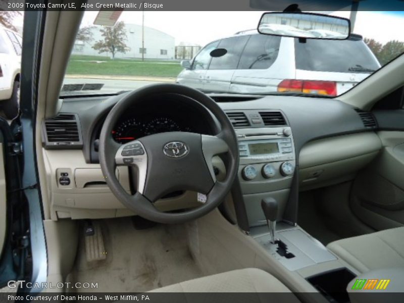 Aloe Green Metallic / Bisque 2009 Toyota Camry LE
