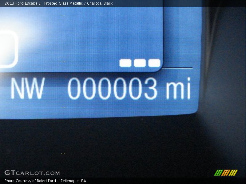 Frosted Glass Metallic / Charcoal Black 2013 Ford Escape S