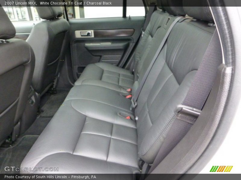 White Chocolate Tri Coat / Charcoal Black 2007 Lincoln MKX