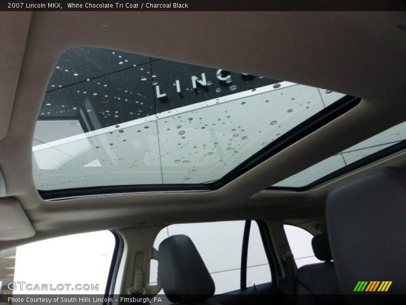 White Chocolate Tri Coat / Charcoal Black 2007 Lincoln MKX