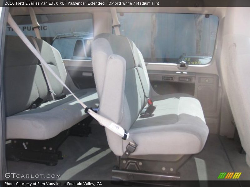 Oxford White / Medium Flint 2010 Ford E Series Van E350 XLT Passenger Extended