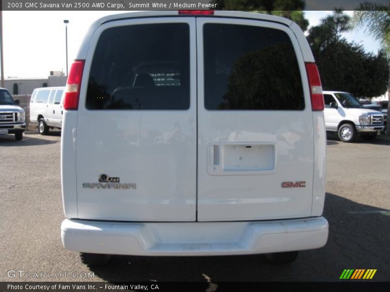 Summit White / Medium Pewter 2003 GMC Savana Van 2500 AWD Cargo