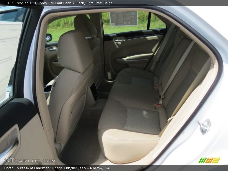 Ivory Tri-Coat Pearl / Black/Light Frost Beige 2012 Chrysler 300