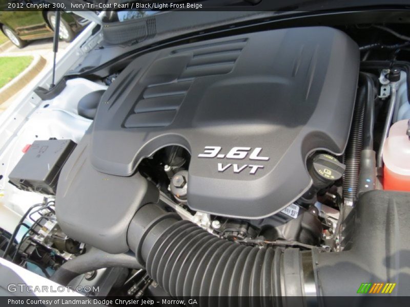 Ivory Tri-Coat Pearl / Black/Light Frost Beige 2012 Chrysler 300