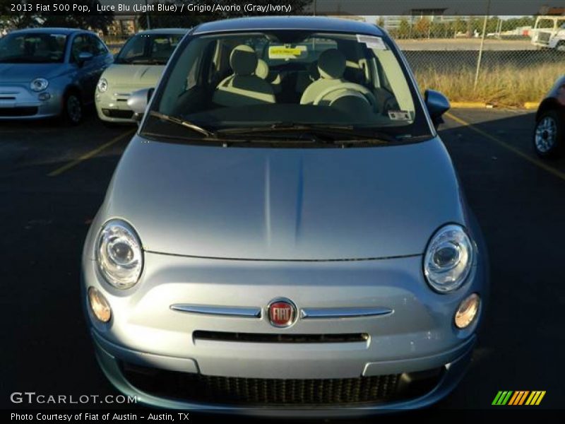 Luce Blu (Light Blue) / Grigio/Avorio (Gray/Ivory) 2013 Fiat 500 Pop