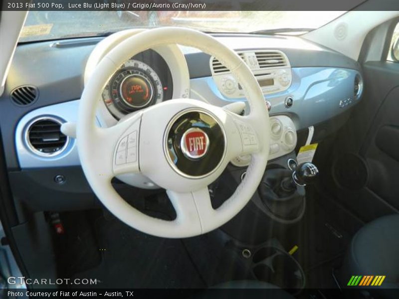 Luce Blu (Light Blue) / Grigio/Avorio (Gray/Ivory) 2013 Fiat 500 Pop
