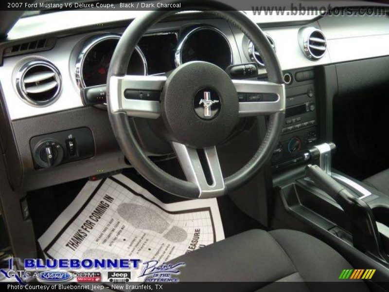 Black / Dark Charcoal 2007 Ford Mustang V6 Deluxe Coupe